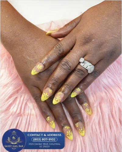SASSY NAIL BAR nail photo 4